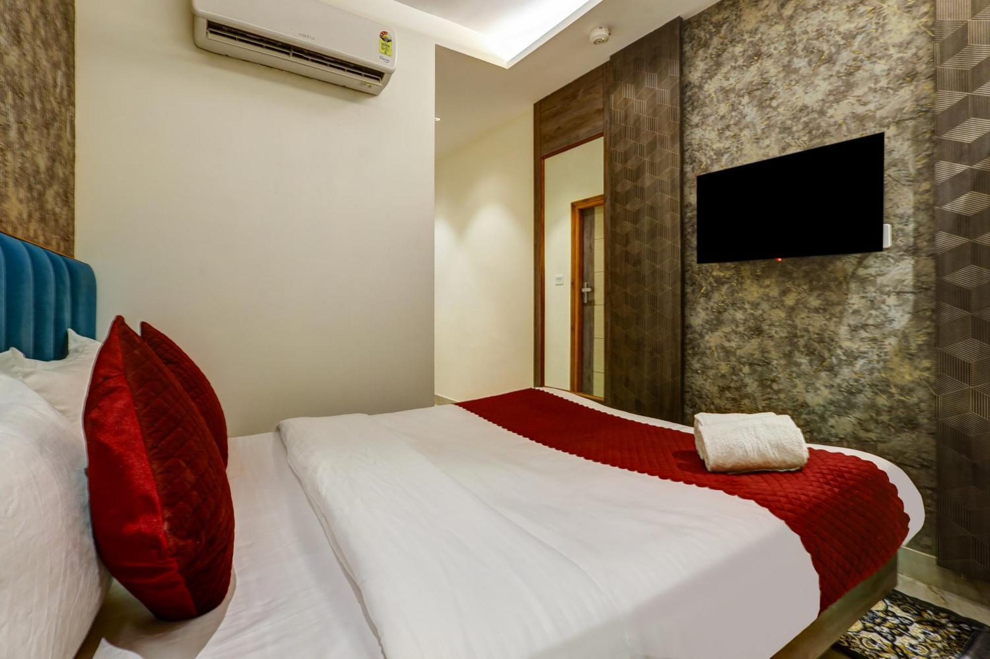 Hotel House 3*