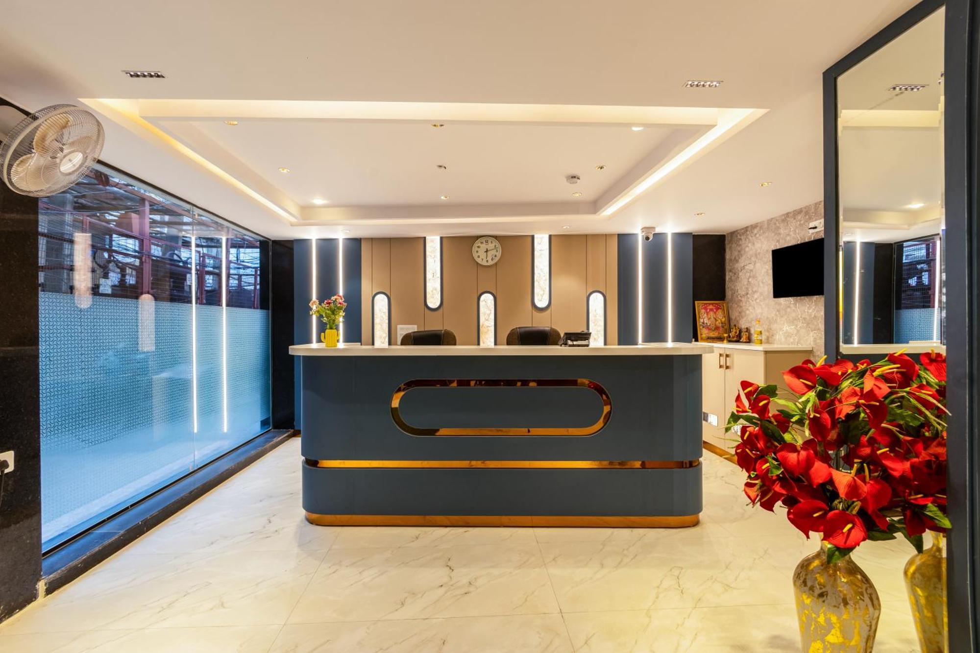 Hotel House 3*